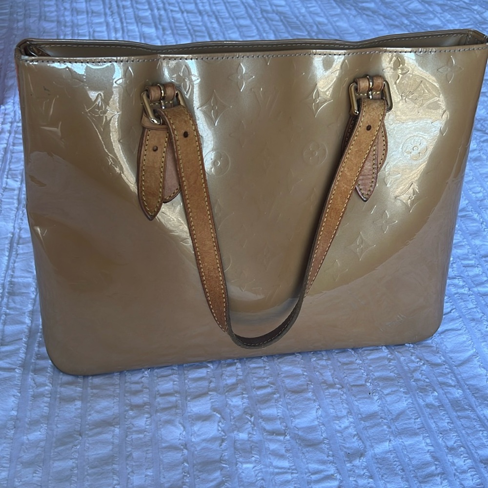 Louis Vuitton Tote